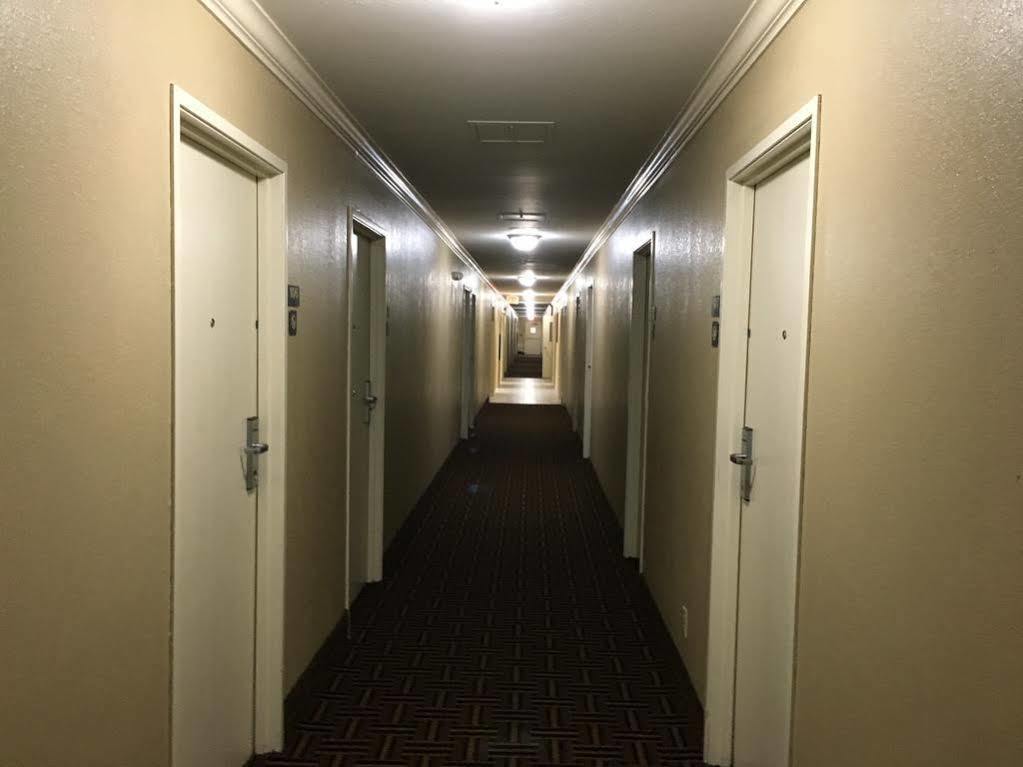 Super 8 By Wyndham Vicksburg Motel Dış mekan fotoğraf